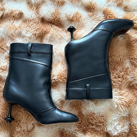 ⚡Women's Black Ankle Boots Shaped High Heel Petal Shaped Toe Wide Calf Boots
